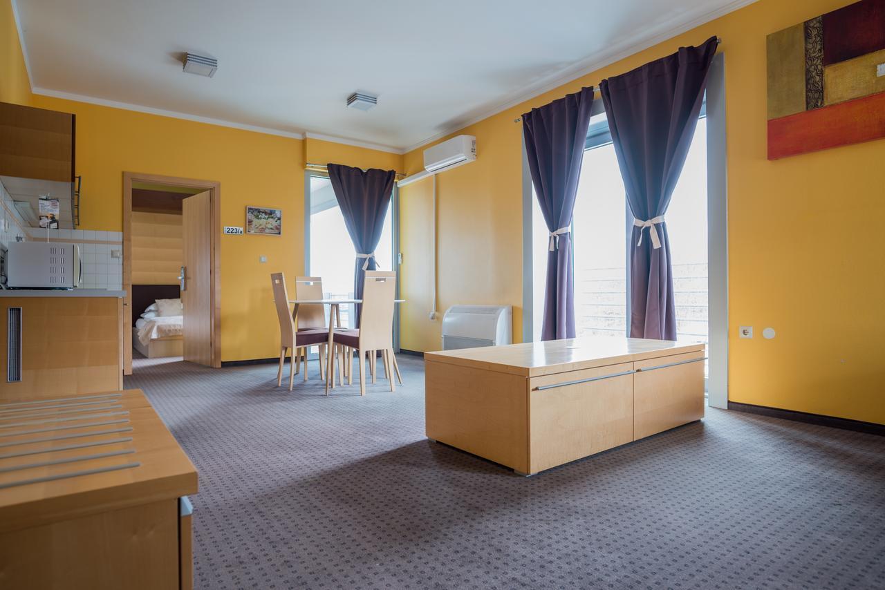 Betnava Hotel Maribor Eksteriør bilde