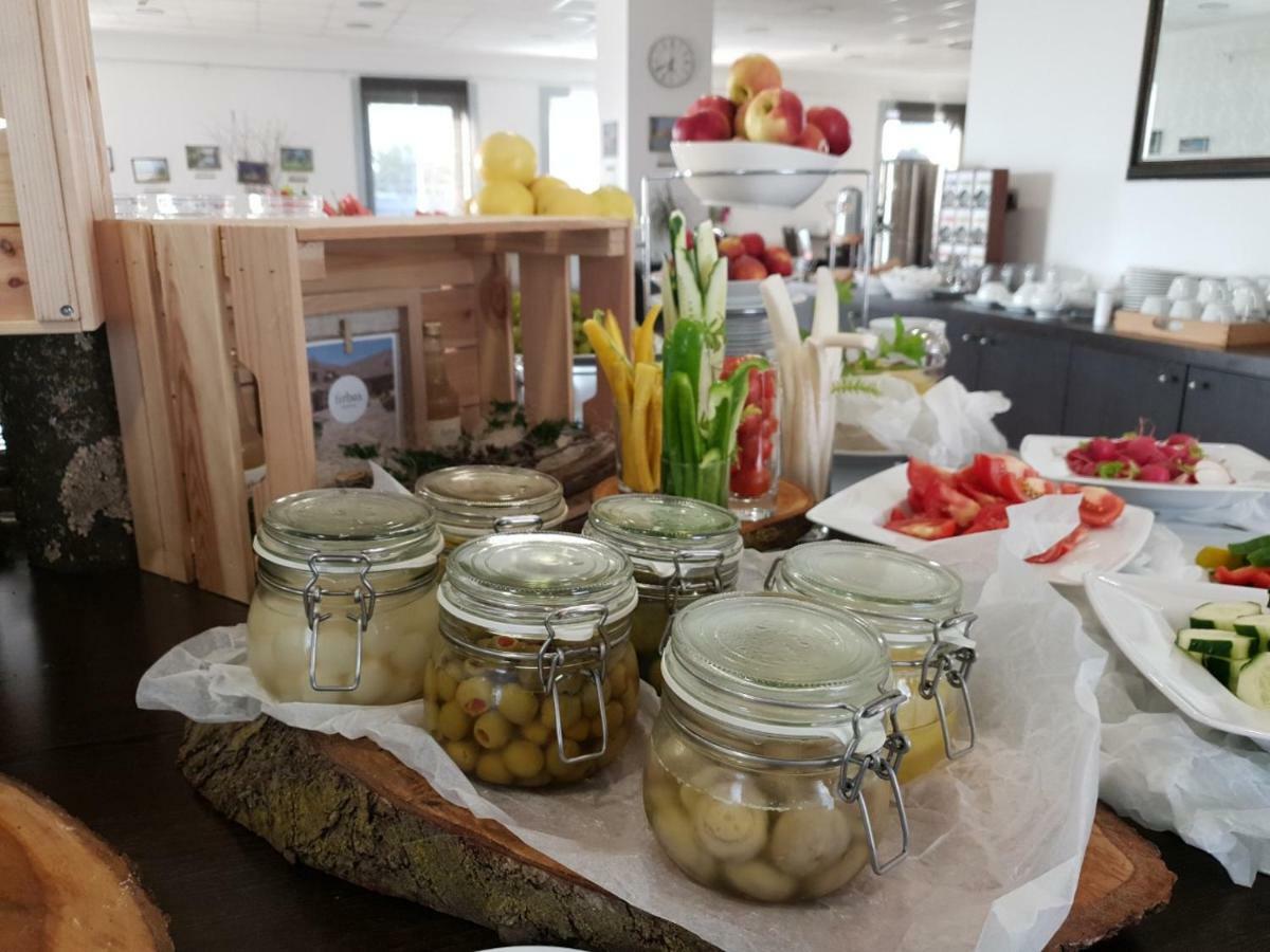 Betnava Hotel Maribor Eksteriør bilde