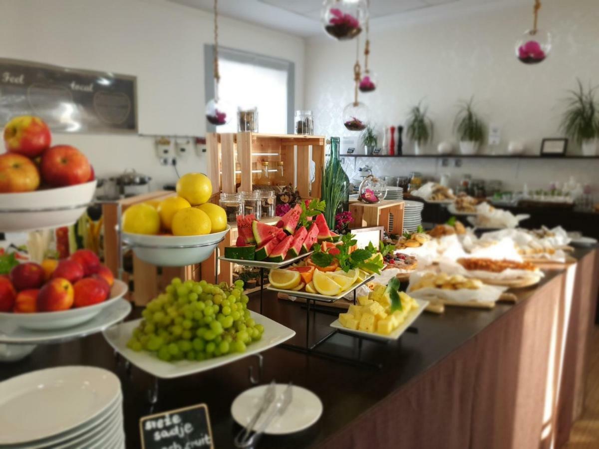 Betnava Hotel Maribor Eksteriør bilde