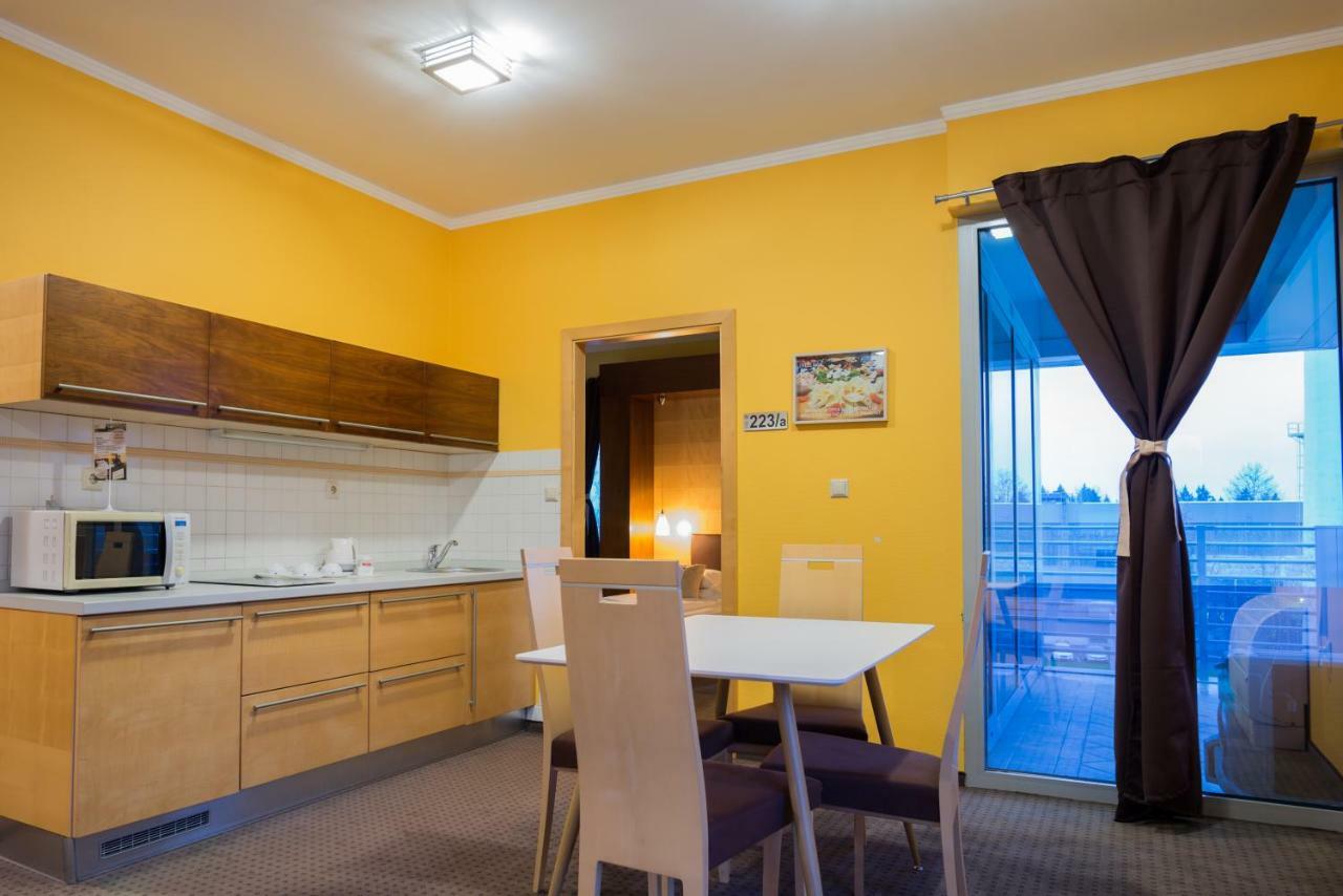 Betnava Hotel Maribor Eksteriør bilde