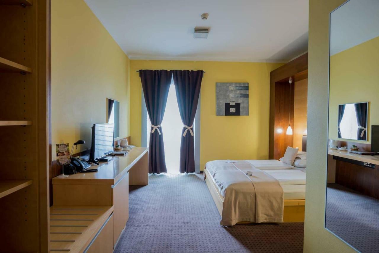 Betnava Hotel Maribor Eksteriør bilde
