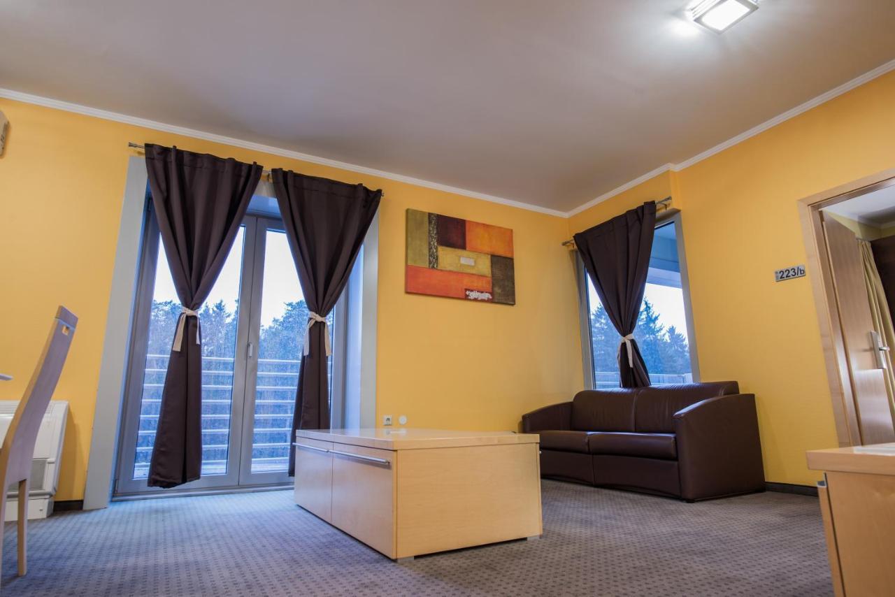 Betnava Hotel Maribor Eksteriør bilde